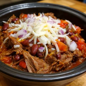 Shredded beef chili con carne